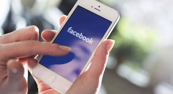 How to make free money from Facebook